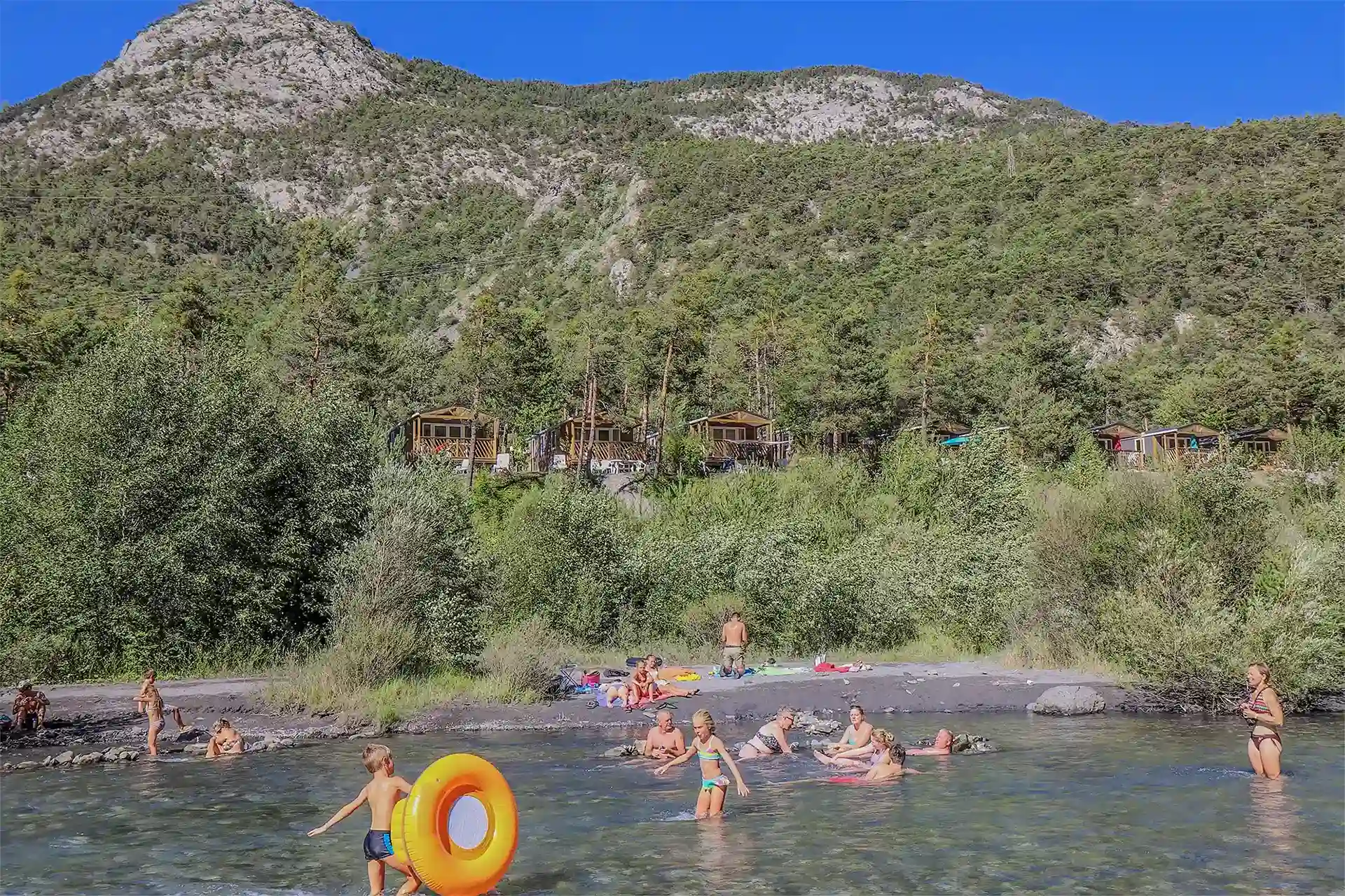 camping aan de l ubaye bij barcelonnette